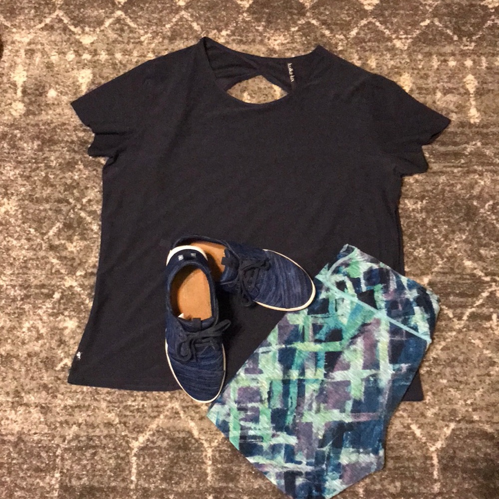 Lukka Lux Keyhole Back Activewear Top